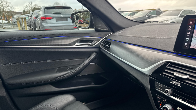 BMW 5 Series 520d xDrive MHT M Sport 4dr Step Auto Diesel Saloon